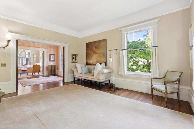 900 University Avenue, Palo Alto CA: https://media.crmls.org/mediaz/42ecacab-96e5-47b7-aeaa-7e9a0e12ed5e.jpg