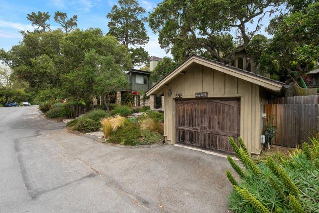 5 NE of 4th on Lopez, Carmel CA: https://media.crmls.org/mediaz/42ed074e-f742-4a04-b3e7-efd2db10e80e.jpg