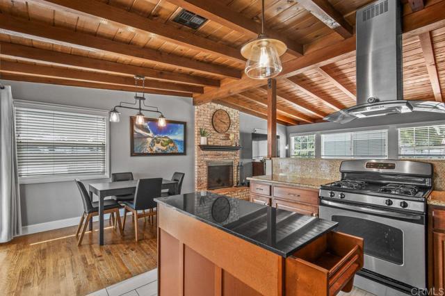 Detail Gallery Image 14 of 33 For 8271 Lincoln St, Lemon Grove,  CA 91945 - 3 Beds | 2 Baths