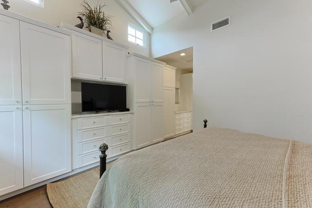 Detail Gallery Image 32 of 55 For 928 E Ave, Coronado,  CA 92118 - 3 Beds | 3 Baths