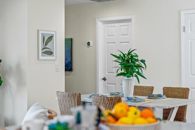 306 Frederick Street, Santa Cruz CA: https://media.crmls.org/mediaz/42ee9d37-263f-4406-b6f6-6a861f022b4b.jpg