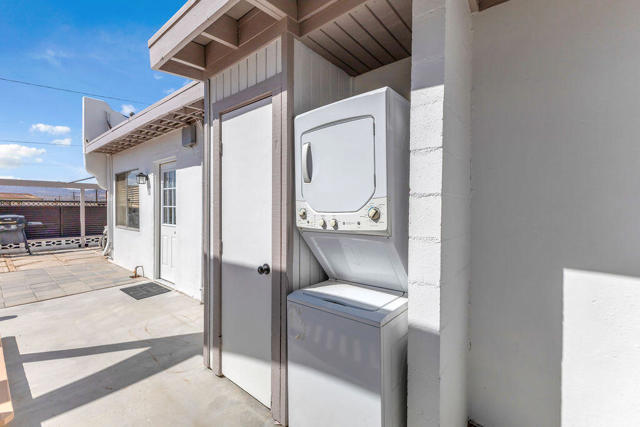 5797 Linda Lee Drive, Yucca Valley CA: https://media.crmls.org/mediaz/42f0a7ea-5ef7-4f0e-bb8e-a469ca75b516.jpg