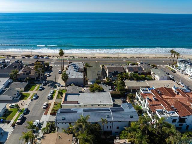 Detail Gallery Image 34 of 71 For 166 Cherry Ave, Carlsbad,  CA 92008 - 3 Beds | 3/1 Baths