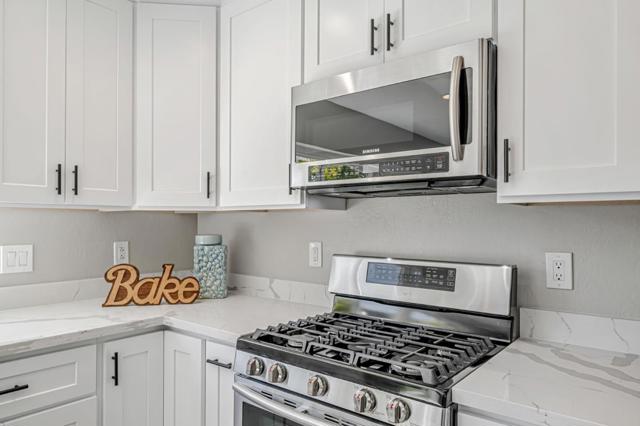 5692 Hansen Drive, Pleasanton CA: https://media.crmls.org/mediaz/42f37711-24ea-48b1-9add-7bc042a2b668.jpg