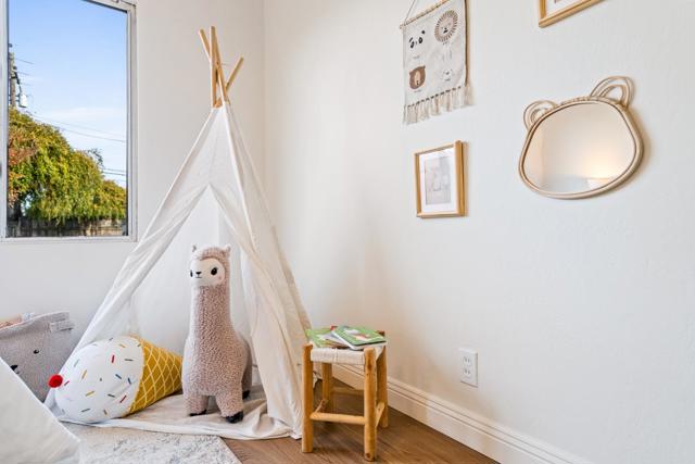 120 Greenwood Drive, South San Francisco CA: https://media.crmls.org/mediaz/42f40fb6-c5c0-445b-8734-681047d0741b.jpg