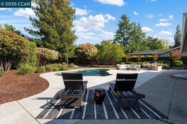 230 Vallecito Lane, Walnut Creek CA: https://media.crmls.org/mediaz/42f48899-4f42-4314-bada-ad932545e1e8.jpg