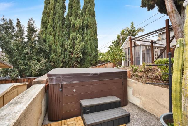 372 Fleming Avenue, San Jose CA: https://media.crmls.org/mediaz/42f4ceb0-b2a1-4e4f-af76-df15a688508e.jpg