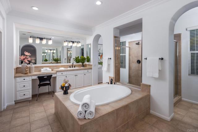 Detail Gallery Image 26 of 44 For 7393 Sitio Lima, Carlsbad,  CA 92009 - 4 Beds | 4/1 Baths