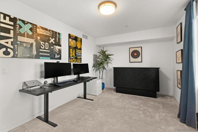 4100 Voltaire St, San Diego CA: https://media.crmls.org/mediaz/42f6dc94-d050-4d65-9361-332a0244e6fe.jpg