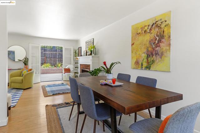 298 Grizzly Peak Blvd, Kensington CA: https://media.crmls.org/mediaz/42f74aba-9e5b-4281-a697-8452a76de651.jpg
