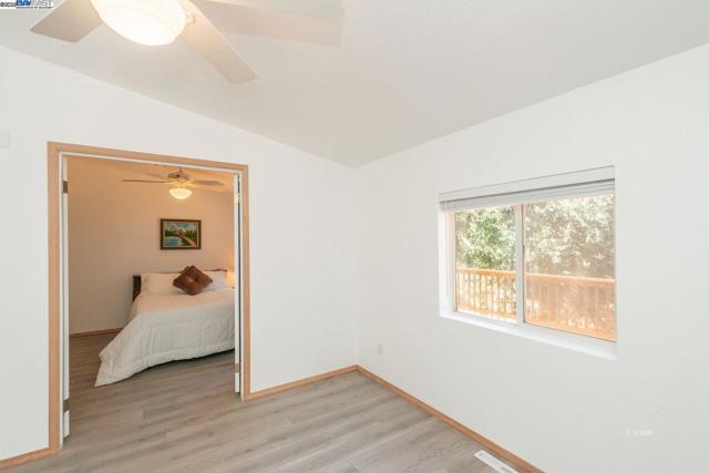 430 Bridge Rd, Douglas City CA: https://media.crmls.org/mediaz/42f7d34e-589b-4cdb-9ad0-cdf0af3e3295.jpg