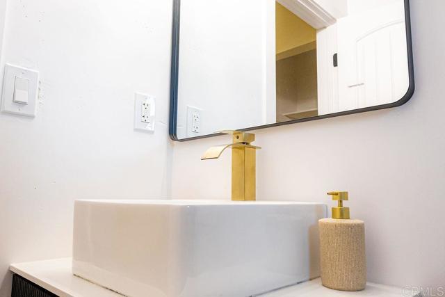 Detail Gallery Image 14 of 26 For 944 W 5th Ave, Escondido,  CA 92025 - 3 Beds | 2 Baths