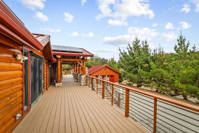 8697 Dyer Road, Salinas CA: https://media.crmls.org/mediaz/42f8c048-49b9-476f-ad03-1103cba75045.jpg