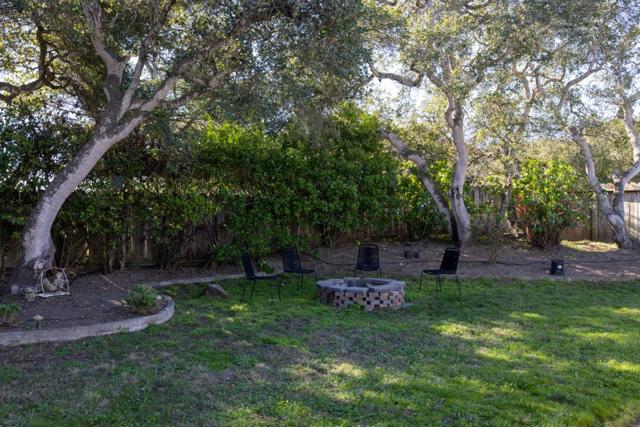 15410 Oak Hills Drive, Salinas CA: https://media.crmls.org/mediaz/42f93131-6997-436f-9d56-988a40fadc38.jpg