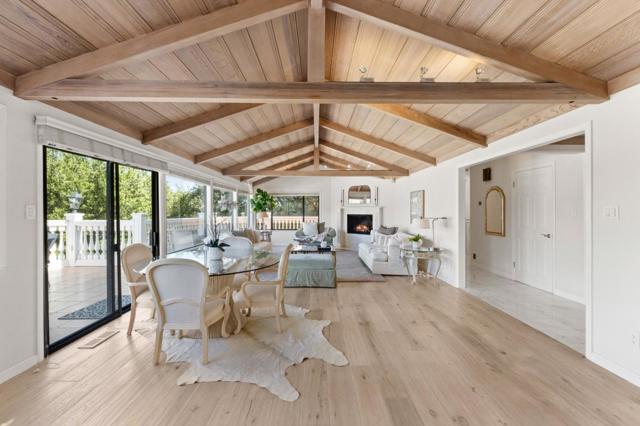 911 Matts Court, Los Altos CA: https://media.crmls.org/mediaz/42f9540b-6728-4839-a8a9-f2129e944751.jpg