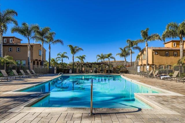 17019 Camino Marcilla, San Diego CA: https://media.crmls.org/mediaz/42f9c1c2-a8f9-49ac-90d0-35d2abeda900.jpg