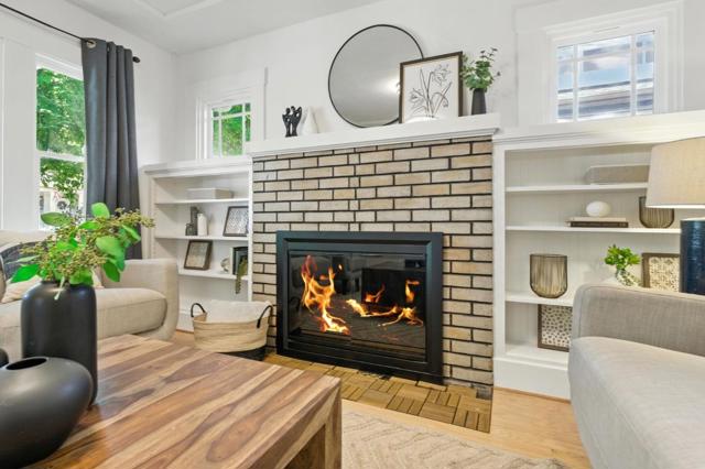 218 N 12th Street, San Jose CA: https://media.crmls.org/mediaz/42fa6d14-713a-4b35-88ae-20a00b00a8fb.jpg