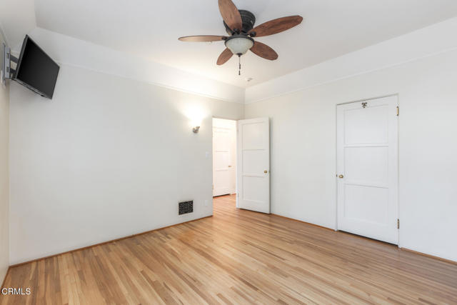 Detail Gallery Image 29 of 36 For 369 W Kenneth Rd, Glendale,  CA 91202 - 4 Beds | 2/1 Baths