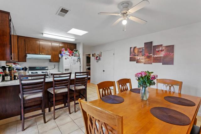 1780 Truckee, Salinas CA: https://media.crmls.org/mediaz/42fc19aa-9b06-4f09-ab14-353f3005e69f.jpg