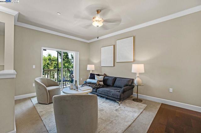 200 Valletta Ln, Pleasanton CA: https://media.crmls.org/mediaz/42fcf4bb-7365-48b5-8426-c1219ff4afd2.jpg
