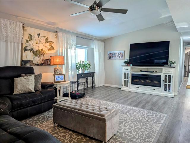 Detail Gallery Image 10 of 28 For 200 N El Camino Real #400,  Oceanside,  CA 92058 - 2 Beds | 2 Baths