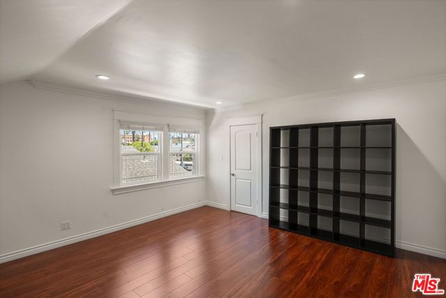 251 S Ardmore Avenue, Los Angeles CA: https://media.crmls.org/mediaz/42fe42bb-d552-4afe-b6d3-dc8d20c7a7bb.jpg