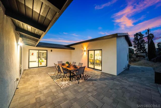 11388 Lorena Ln, El Cajon CA: https://media.crmls.org/mediaz/42fe5e83-b47d-483b-a8f6-ad95f713c3d6.jpg