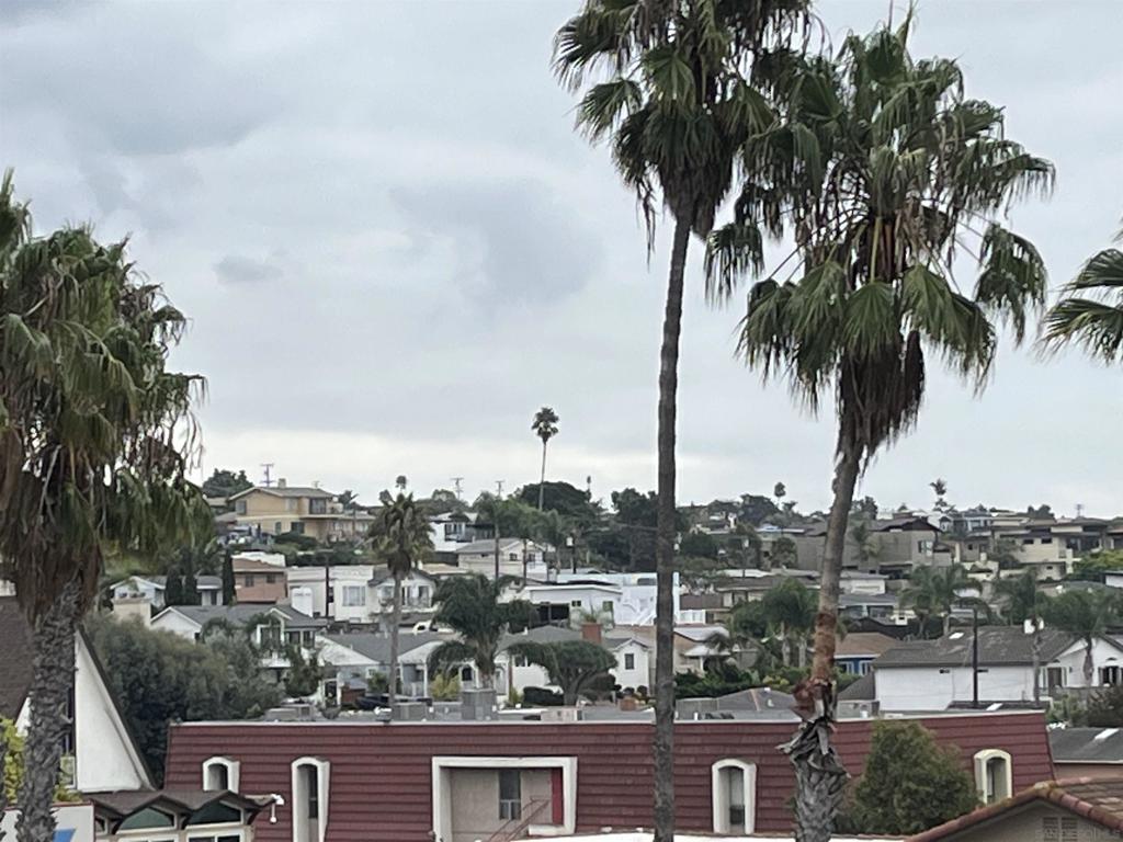 2540 Clairemont Dr - photo 4