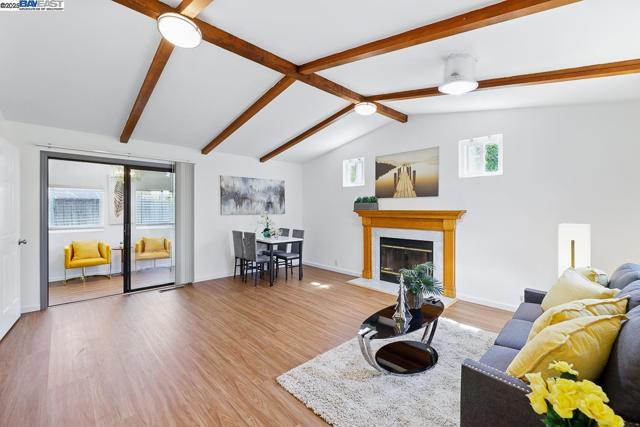 232 Longford Dr, South San Francisco CA: https://media.crmls.org/mediaz/4302e374-4314-4800-9576-ee449823153d.jpg