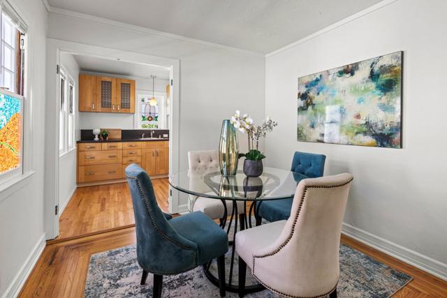 212 Gilbert Avenue, Menlo Park CA: https://media.crmls.org/mediaz/43031644-eff1-4294-ac66-db227ec03728.jpg