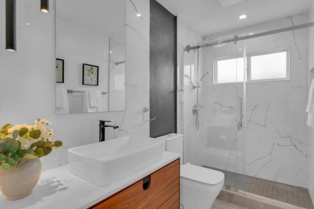 2921 Daisy Court, Union City CA: https://media.crmls.org/mediaz/4303399b-61a9-42a3-9ac6-cf41d435c62a.jpg