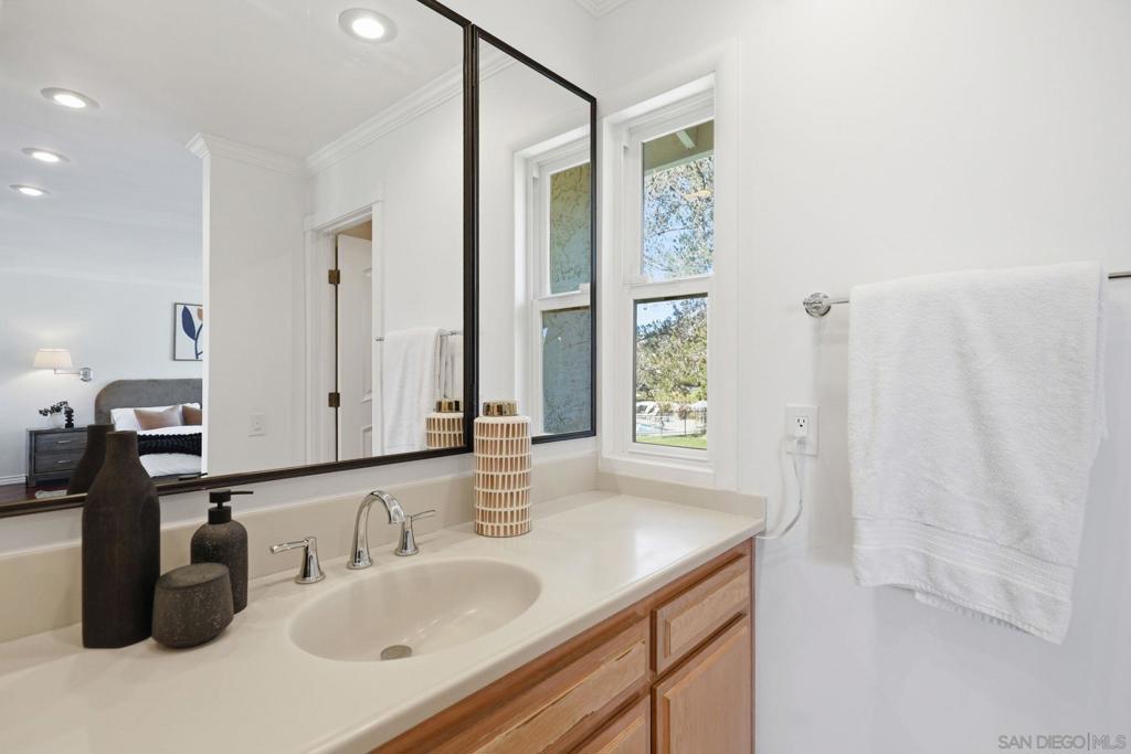 2055 Caminito San Nicholas - photo 9