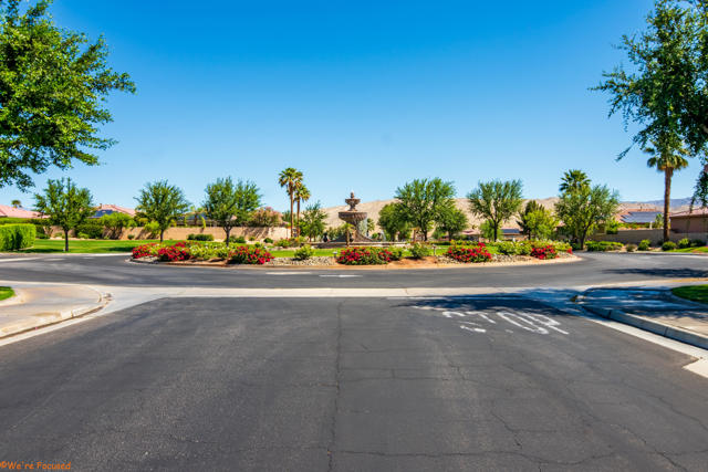 164 Via Milano, Rancho Mirage CA: https://media.crmls.org/mediaz/43055819-2cd9-4bf1-b200-c356a6026105.jpg