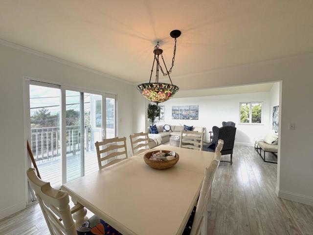 304 12th Street, Montara CA: https://media.crmls.org/mediaz/43074a31-9214-470c-8ca1-fdb57b86fd80.jpg