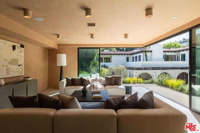 Drew Fenton | 966 Stone Canyon Road Los Angeles CA | MLS: 7725971