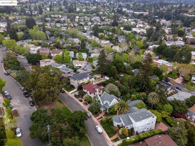 68 Fairview Ave., Piedmont CA: https://media.crmls.org/mediaz/4307a839-4cf9-444e-b851-273e8616eba6.jpg