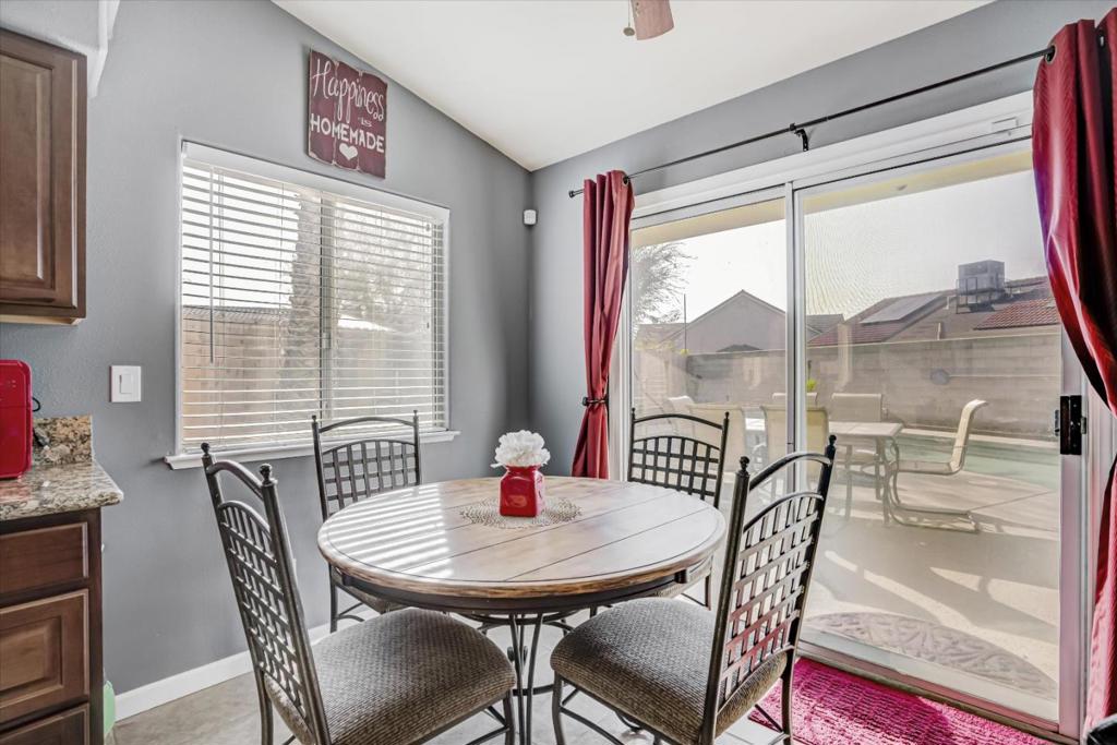 4307E3D0 E69F 4125 9965 22D42547A06A 652 Grenache Avenue, Madera, Ca 93637 &Lt;Span Style='BackgroundColor:transparent;Padding:0Px;'&Gt; &Lt;Small&Gt; &Lt;I&Gt; &Lt;/I&Gt; &Lt;/Small&Gt;&Lt;/Span&Gt;