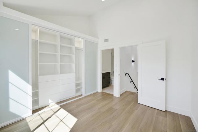 12523 El Camino Real, San Diego CA: https://media.crmls.org/mediaz/4308bcb4-1456-4342-b694-8a584d95ccdc.jpg