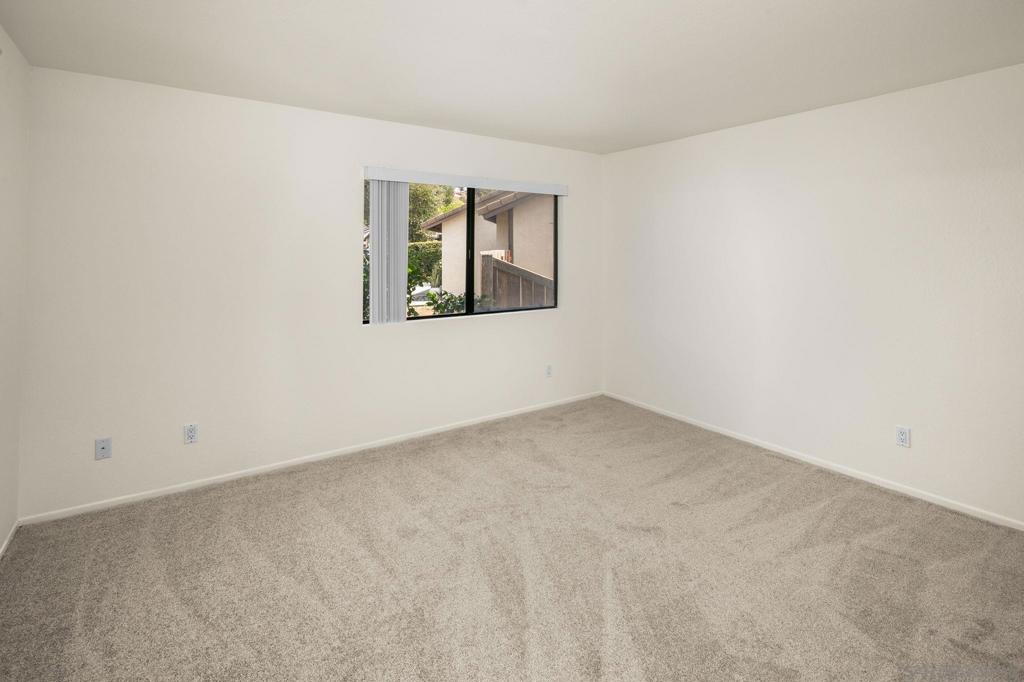 2033 Fiesta Glen - photo 16