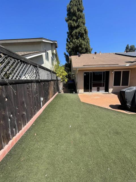 Detail Gallery Image 22 of 25 For 1612 Bridgeview Dr, San Diego,  CA 92105 - 3 Beds | 2 Baths