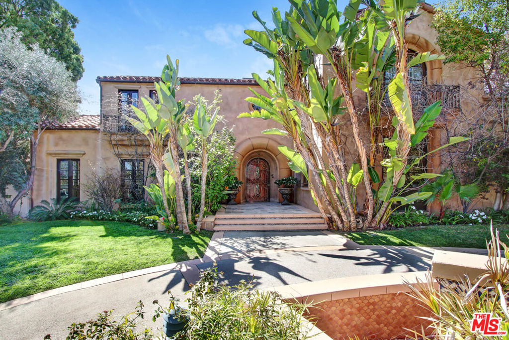 725 N Foothill Road