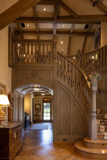 2 La Pradera Lane, Carmel CA: https://media.crmls.org/mediaz/430a9eff-23cd-437e-828c-25d19f625d73.jpg