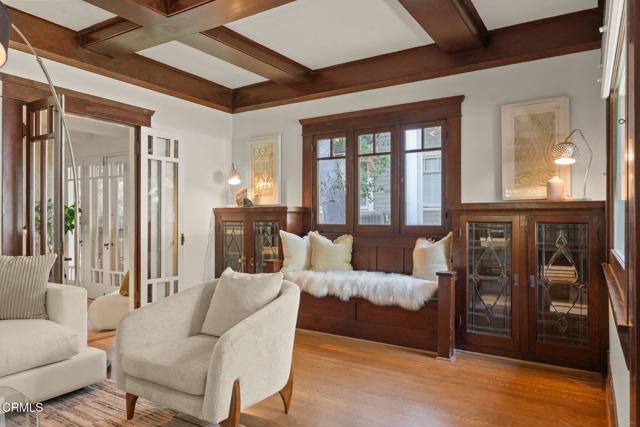 2039 Edgewood Drive, South Pasadena CA: https://media.crmls.org/mediaz/430b601f-7b5d-4df1-9f40-fe29c1820d81.jpg