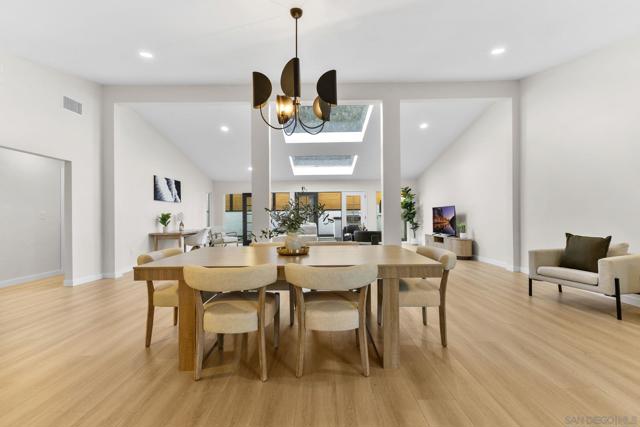 2128 Missouri St, San Diego CA: https://media.crmls.org/mediaz/430d1514-df0c-4cb6-b50e-2879f565be5f.jpg