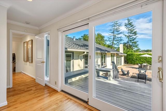 18074 Daves Avenue, Monte Sereno CA: https://media.crmls.org/mediaz/430d6e4c-0aff-4362-bb60-f1a23976fba4.jpg