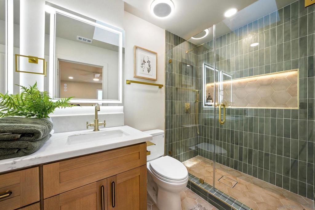 MLS #250043080SD image #23