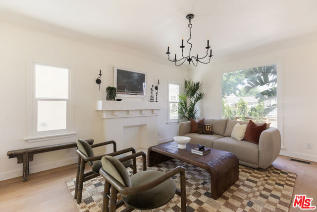 2812 Somerset Drive photo 4