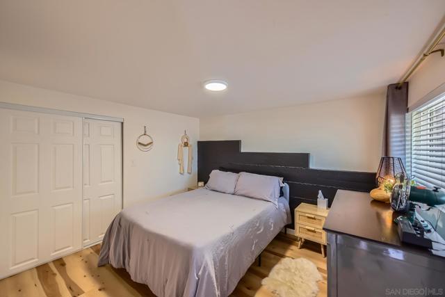 9180 Tokaj Ln, Spring Valley CA: https://media.crmls.org/mediaz/430e9037-ec57-49fc-8ccd-f5b3b1228e40.jpg