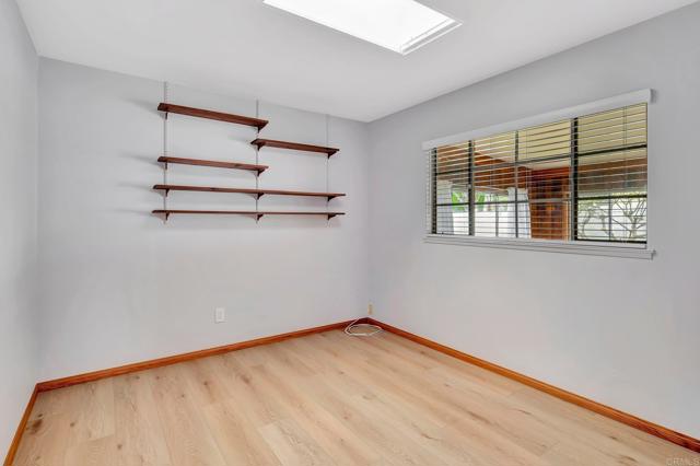 834 Oaklawn Ave A&B, Chula Vista CA: https://media.crmls.org/mediaz/430f42d0-0c0e-4b21-a63b-aea6af843e60.jpg