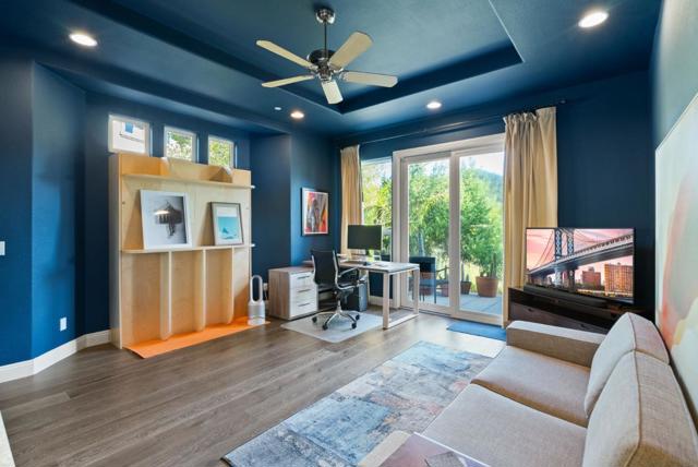 454 Upper Road, San Rafael CA: https://media.crmls.org/mediaz/430f9c07-f2a6-48cf-82a4-0357eaf5602a.jpg